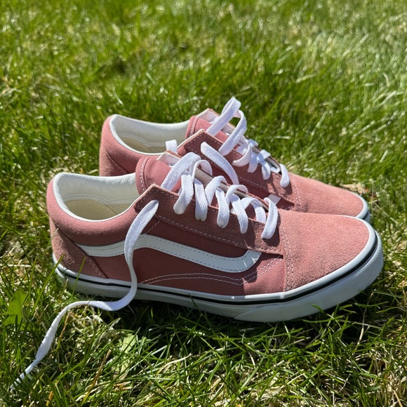 Dusty Pink Old Skool Vans - Picture 6 of 9